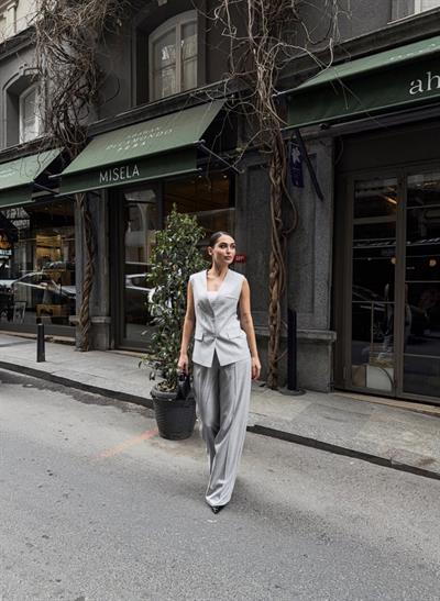 Poly Viscose Arkasi Düğme Ve Kemer Detayli Yelek Pantolon Takim