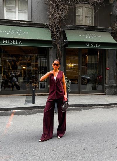 Poly Viscose Arkasi Düğme Ve Kemer Detayli Yelek Pantolon Takim