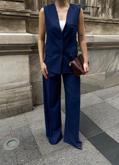 Poly Viscose Arkasi Düğme Ve Kemer Detayli Yelek Pantolon Takim