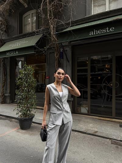 Poly Viscose Arkasi Düğme Ve Kemer Detayli Yelek Pantolon Takim