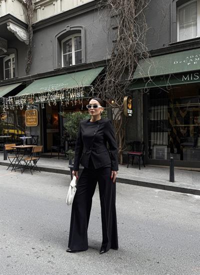 Poly Viscose Full Lycra Asi̇metri̇k Düğmeli̇ Vatkali Ceket Pantolon Takim