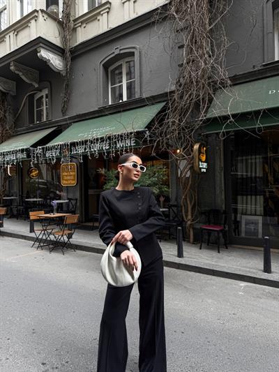 Poly Viscose Full Lycra Asi̇metri̇k Düğmeli̇ Vatkali Ceket Pantolon Takim