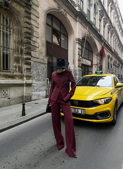 Poly Viscose Full Lycra Asi̇metri̇k Düğmeli̇ Vatkali Ceket Pantolon Takim