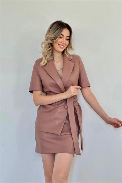 Pudra Deri Ceket Ve Etek Takım