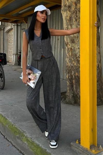 Pul Payetli Ve Simli Yelekli Takım 10088