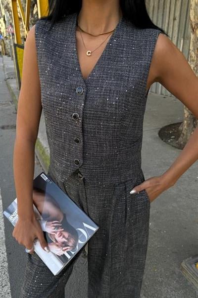 Pul Payetli Ve Simli Yelekli Takım 10088