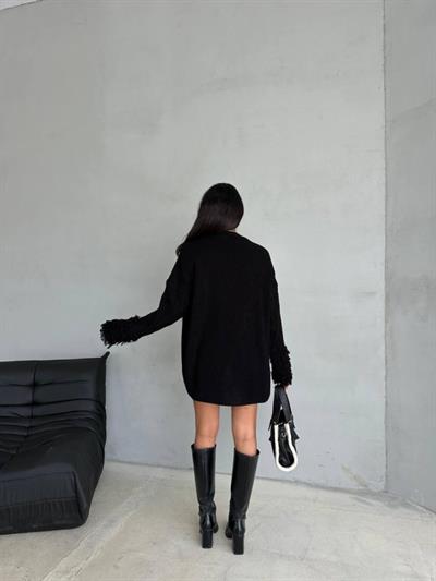 Püskül Detaylı Triko Hırka