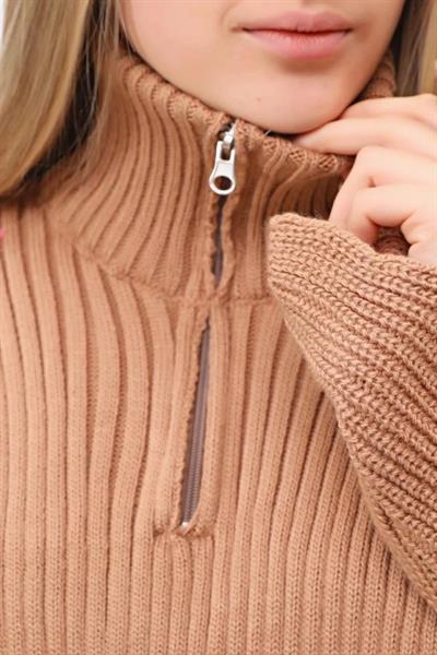 Rahi̇be Yaka Tri̇ko Kazak