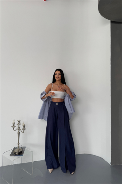 SALAŞ ÖNDEN YIRTMAÇ DETAYLI BEL KEMERLİ PANTOLON - Lacivert