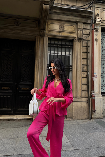 SATEN KRUVAZE BAĞLAMALI BLUZ- PANTOLON TAKIM - Fuşya