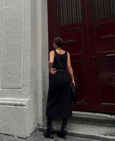 SÜET KALEM ETEK YIRTMAÇ DETAYLI - Siyah