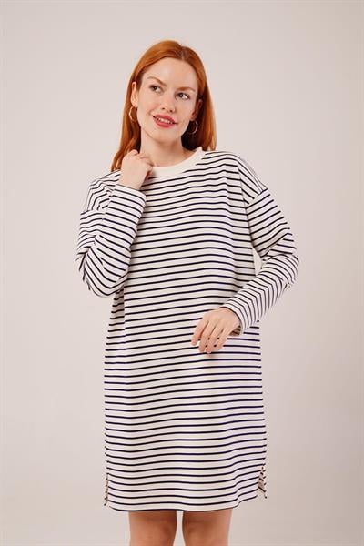 Salaş Kesim Çizgili Uzun Lacivert Sweatshirt