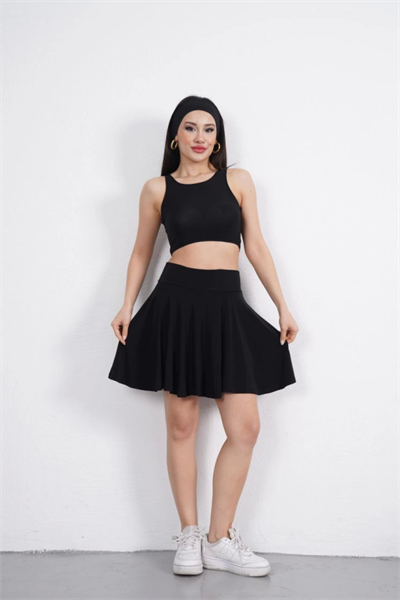 Sendy Kumaş Bisiklet Yaka Crop Şortlu Etek Ikili Takım - Siyah