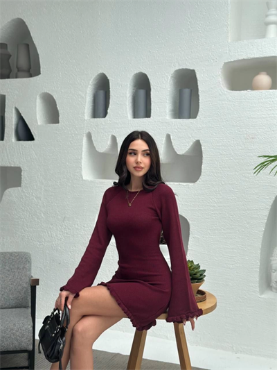 Sırt Pencereli Mini Triko Elbise - Bordo