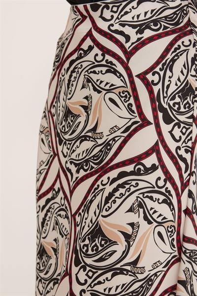 Siyah Bej Desenli Saten Etek 15877