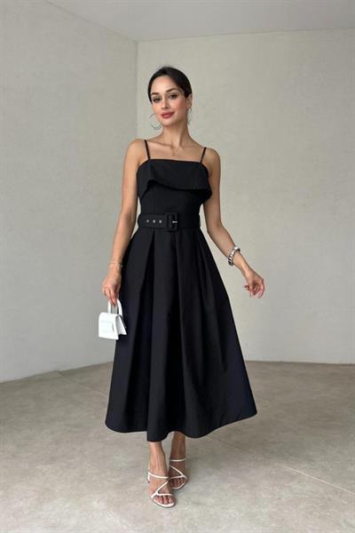 Siyah Beli Kemerli Pileli Elbise