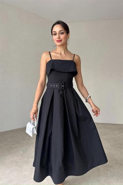 Siyah Beli Kemerli Pileli Elbise