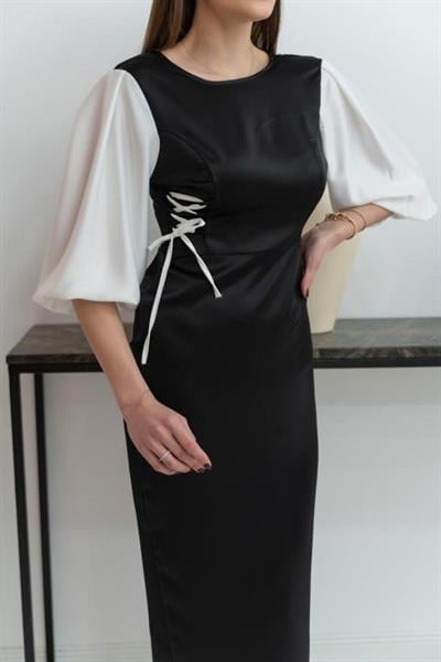 Siyah Beyaz Bağcık Detay Saten Elbise