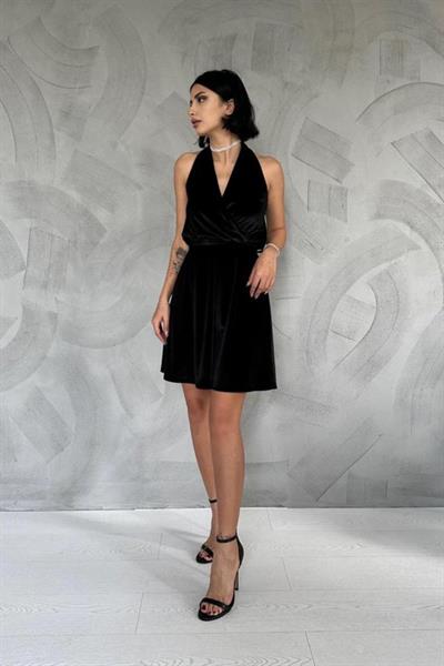 Siyah Boyundan Geçmeli Elbise