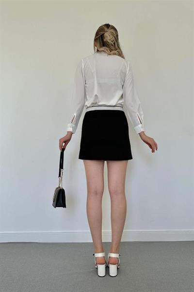 Siyah Kemeri Bilyeli Mini Etek