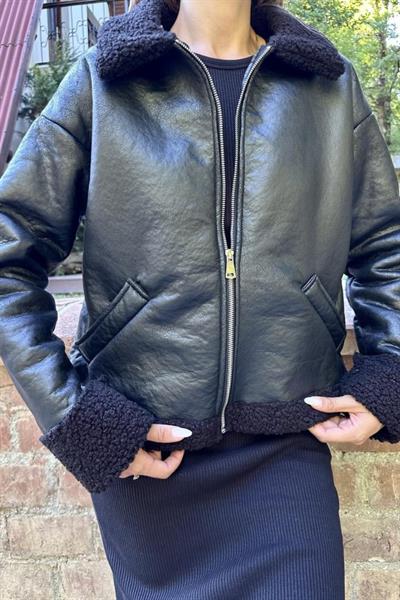 Siyah Kürklü Ceket