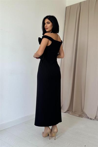 Siyah Madonna Yaka Güllü Elbise