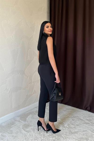 Siyah Pensli Pantolon