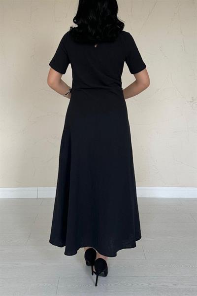 Siyah Pileli Bisiklet Yaka Elbise