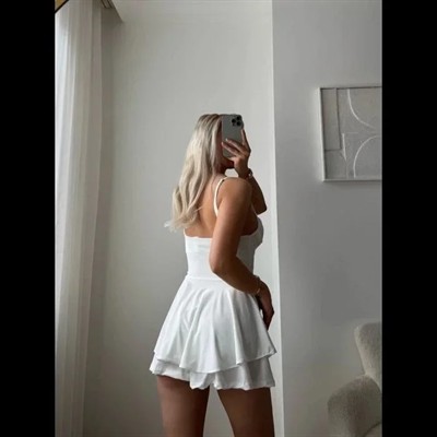 Straplez Mini Etek Görünümlü Şortlu Elbise Büzgülü Şık Yazlık - Beyaz