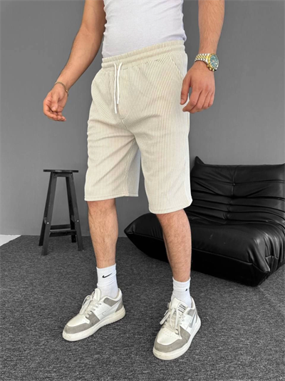 Su Yolu Çizgili Cepli Şort- Bej