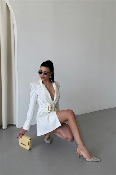 TEK DÜĞME CEKET 3 TOKALI KEMER SÜSLÜ - Beyaz