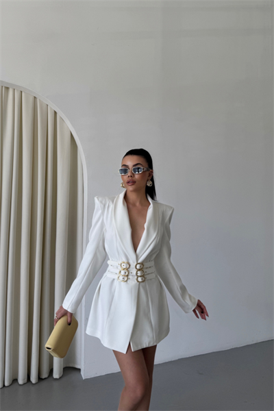 TEK DÜĞME CEKET 3 TOKALI KEMER SÜSLÜ - Beyaz