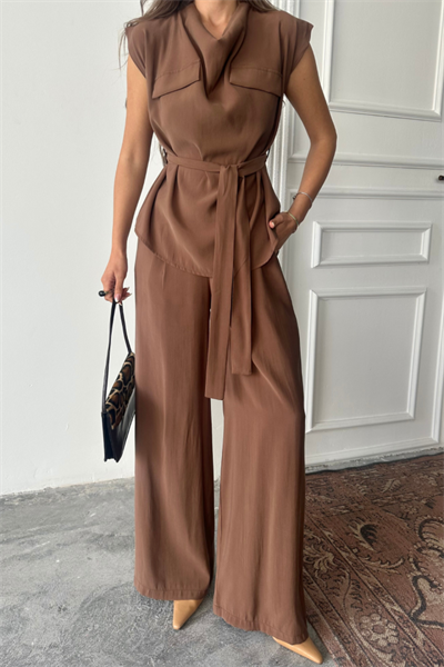 TENCEL MODAL KOLSUZ BLUZ KAPALI CEP DETAYLI DÖKÜMLÜ - PANTOLON TAKIM - Kahverengi