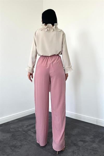 Taş Yakası Volanlı Gömlek