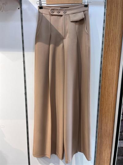 Üç Düğme Detayli Palazzo Pantolon