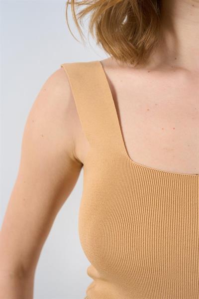 Uzun Kare Atlet - Ten Rengi