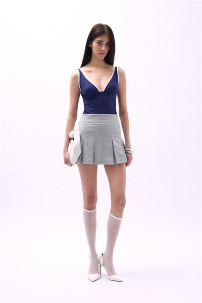 V Yaka Biye Detay Bodysuit