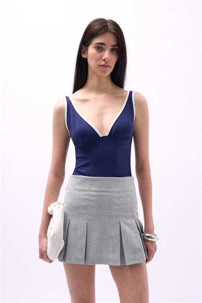 V Yaka Biye Detay Bodysuit