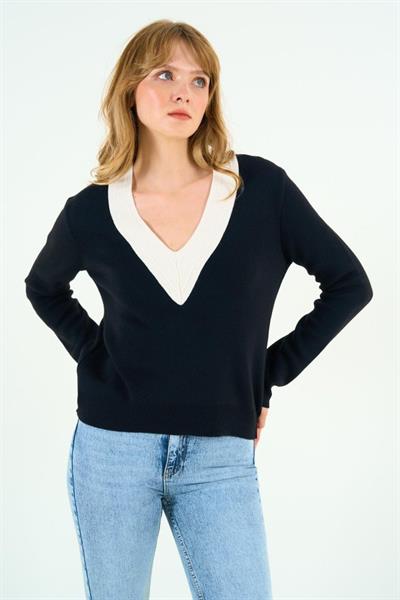 V Yaka Triko Kazak - Siyah-Krem