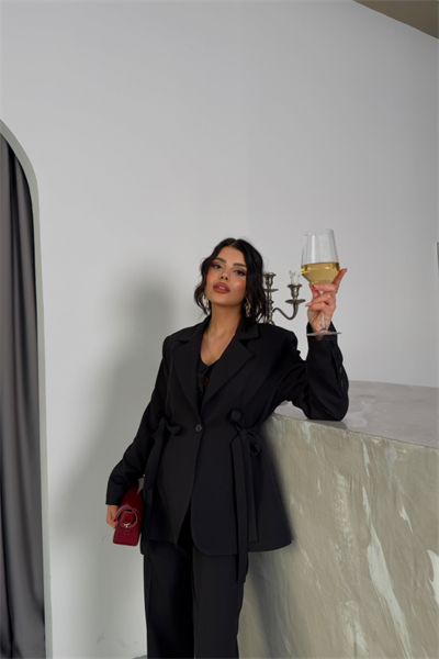 YANLARI KUŞAK DETAYLI CEKET -YELEK - PANTOLON TAKIM - Siyah