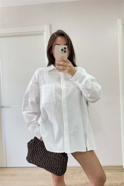 Yakalı Yandan Yırtmaçlı Gömlek - Beyaz