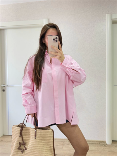 Yakalı Yandan Yırtmaçlı Gömlek - Pembe