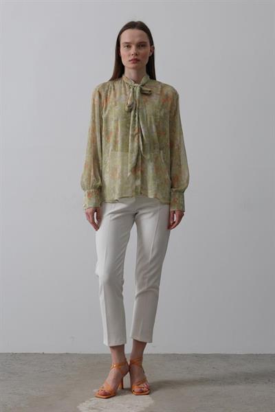 Yakası Fularlı Şifon Gömlek - Fıstık Yeşili