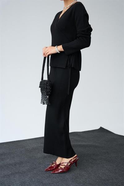 Yandan Bağlamalı Etekli Takım - Siyah