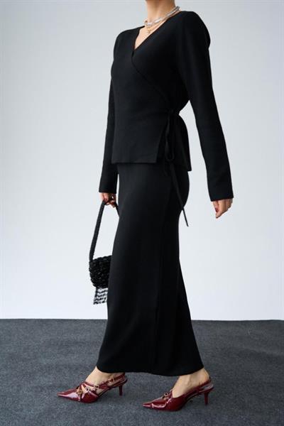 Yandan Bağlamalı Etekli Takım - Siyah