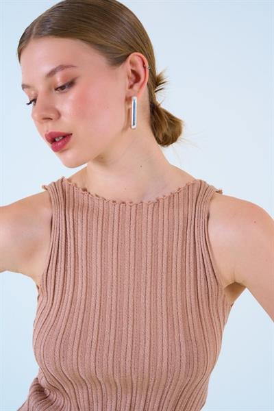 Yandan Verevli Atlet - Bej