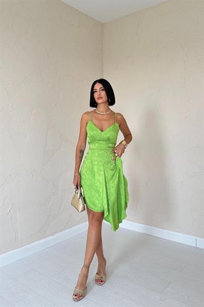 Yeşil Jakarlı Asimetrik Elbise