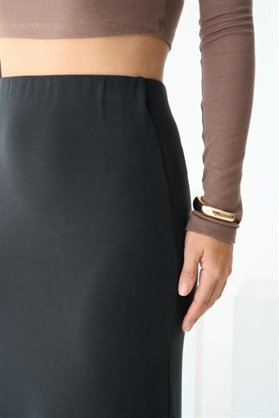 Yırtmaçlı Örme Etek - Siyah