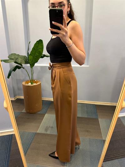 Yüksek Bel Kordon Detayli Pantolon