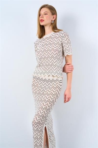 Zikzak Desenli Etekli Takım - Krem-Siyah